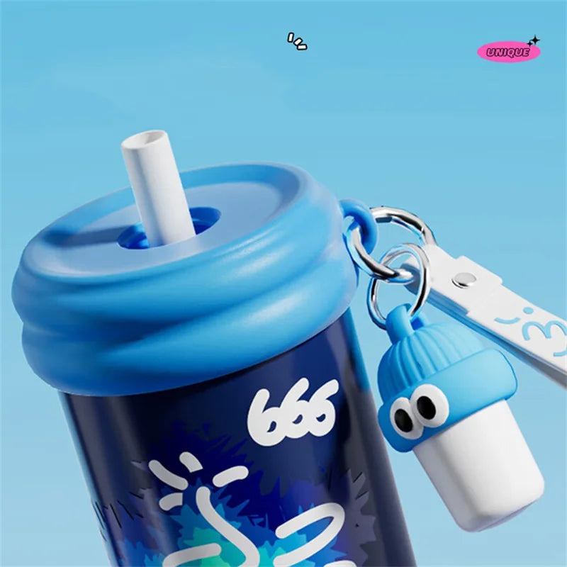 Graffiti Insulated Water Bottle – 600ML Stainless Steel Thermos with Straw